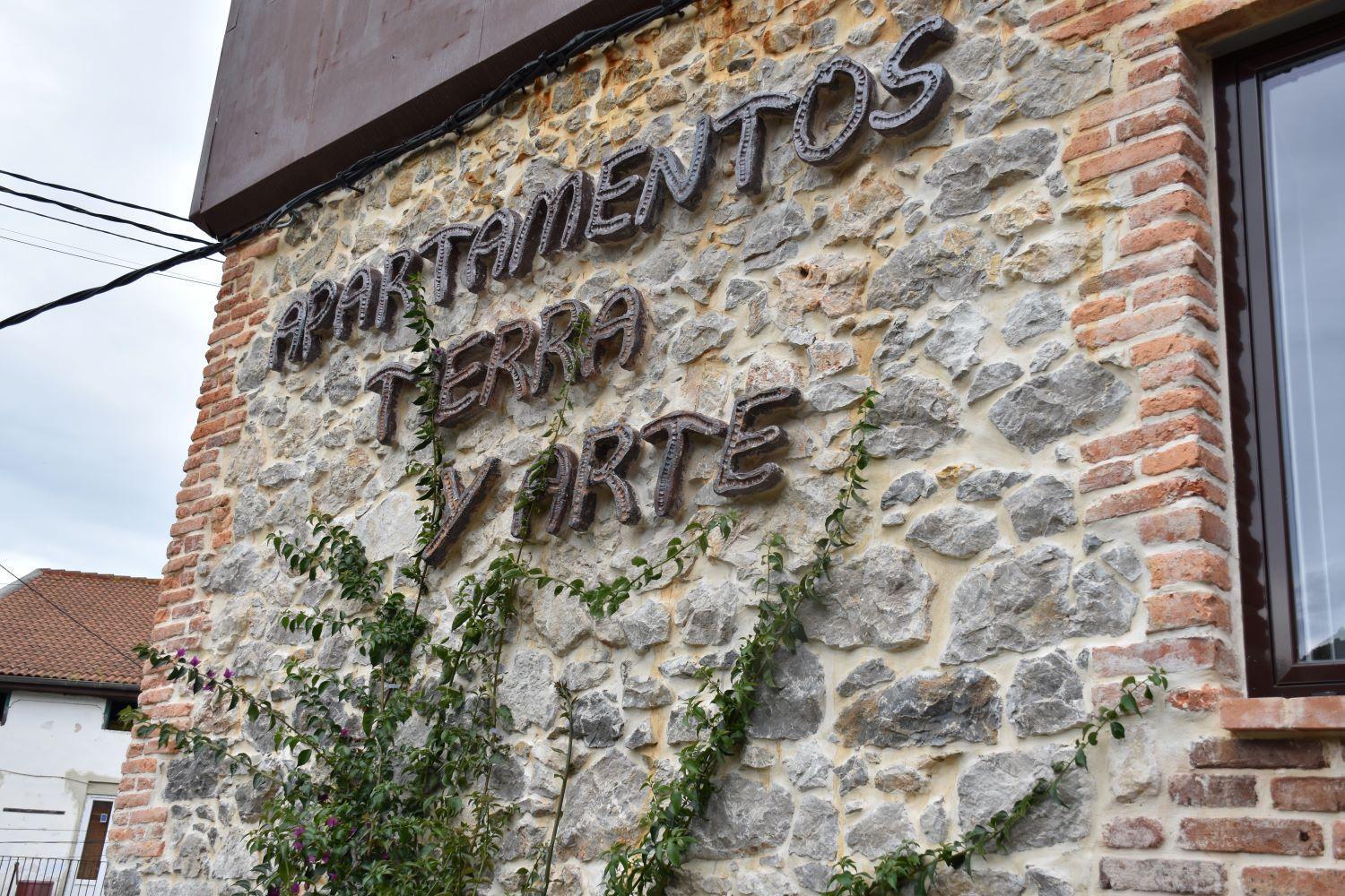 Apartamentos Tierra Y Arte Santoña المظهر الخارجي الصورة