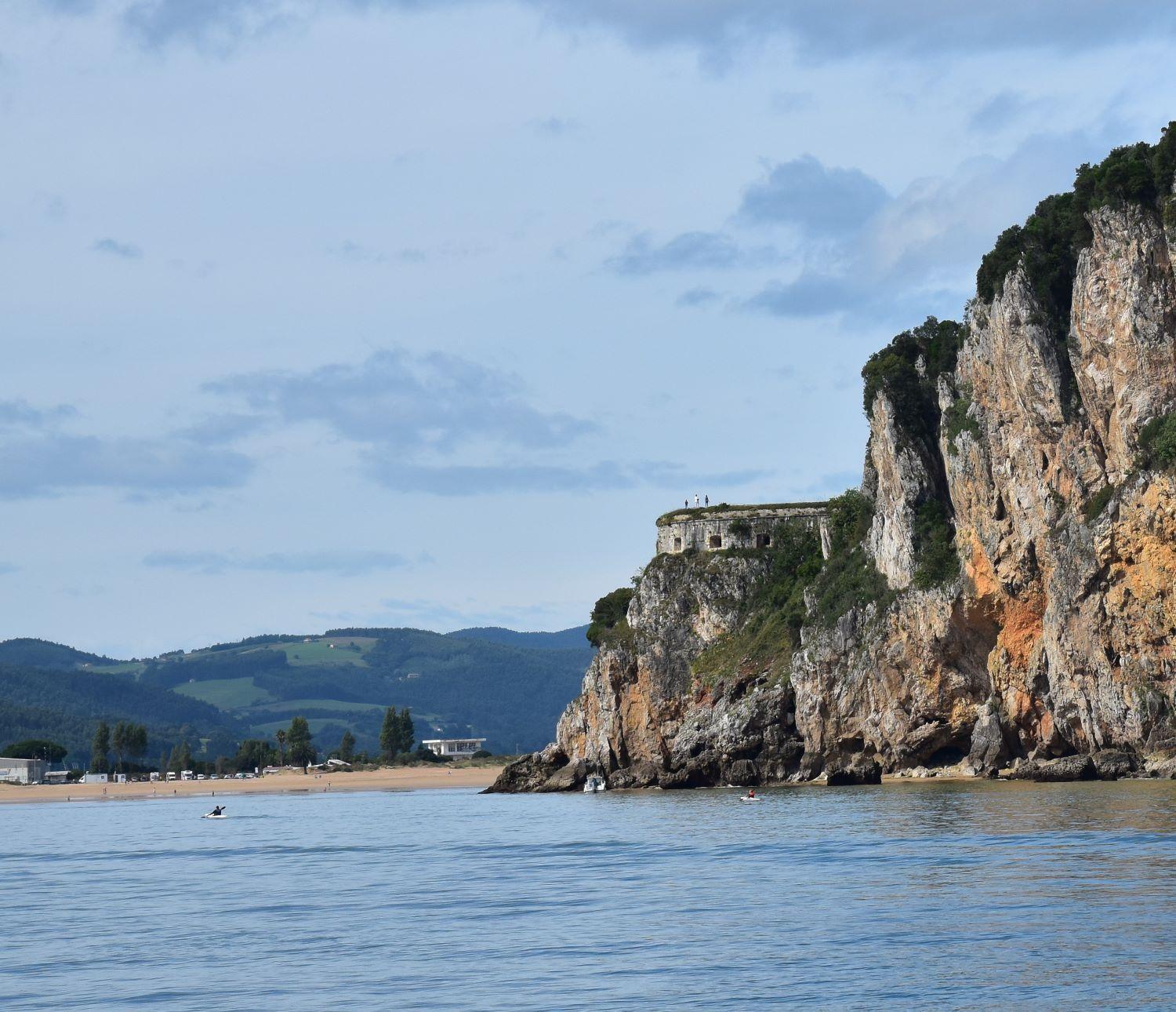 Apartamentos Tierra Y Arte Santoña المظهر الخارجي الصورة
